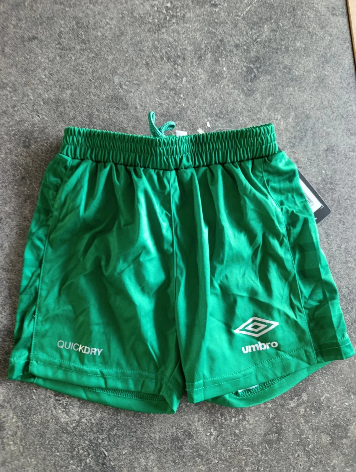Umbro kids' 5-6 years (116) green QuickDry athletic shorts – New with tag – photo 2